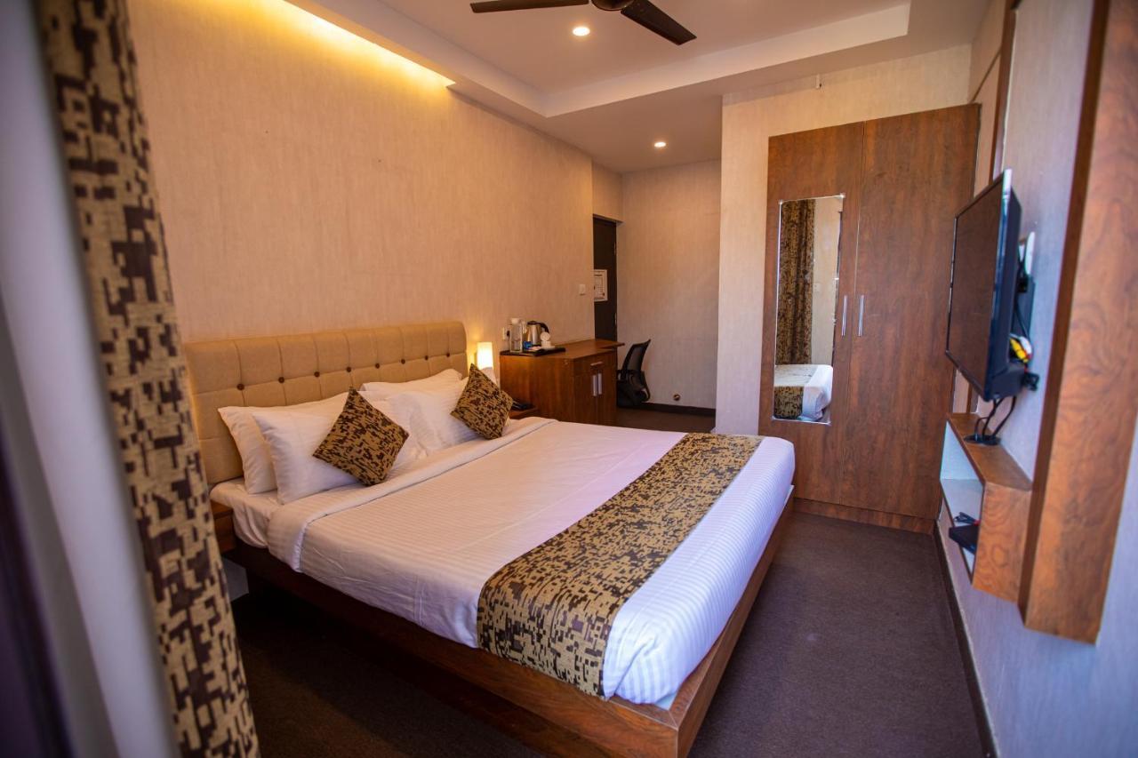 Vera By Bisque Brookefield Bangalore Exterior photo
